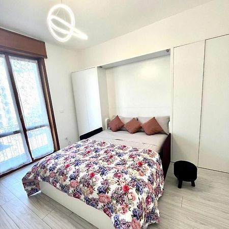 Marghespace Zona Stazione Centrale Appartamento Con Letto Matrimoniale E Bagno Мілан Екстер'єр фото