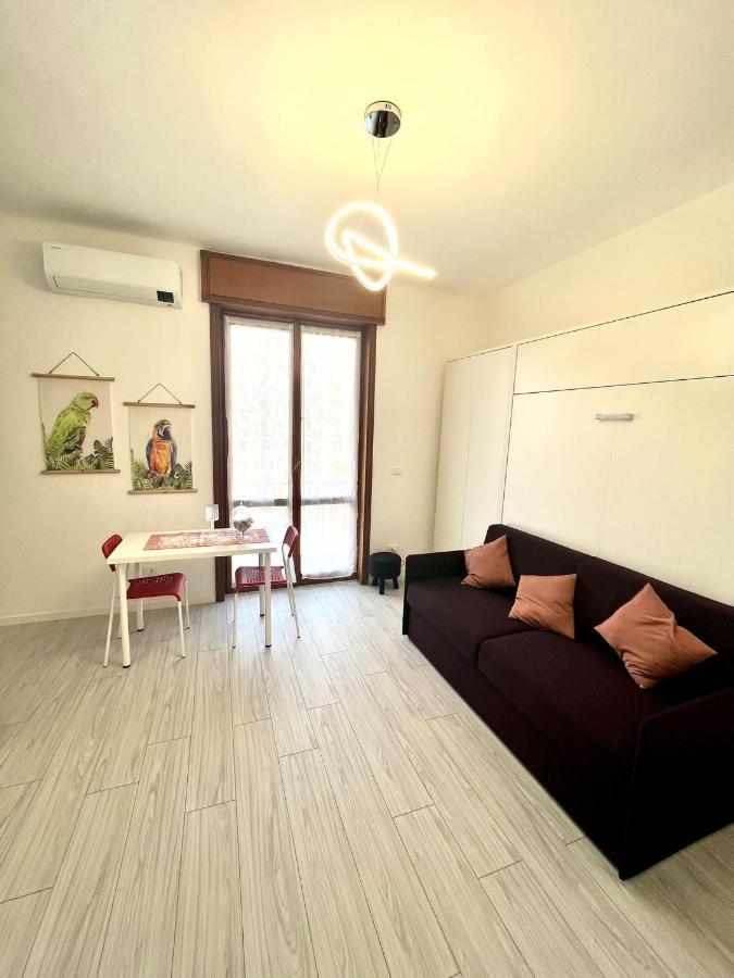 Marghespace Zona Stazione Centrale Appartamento Con Letto Matrimoniale E Bagno Мілан Екстер'єр фото